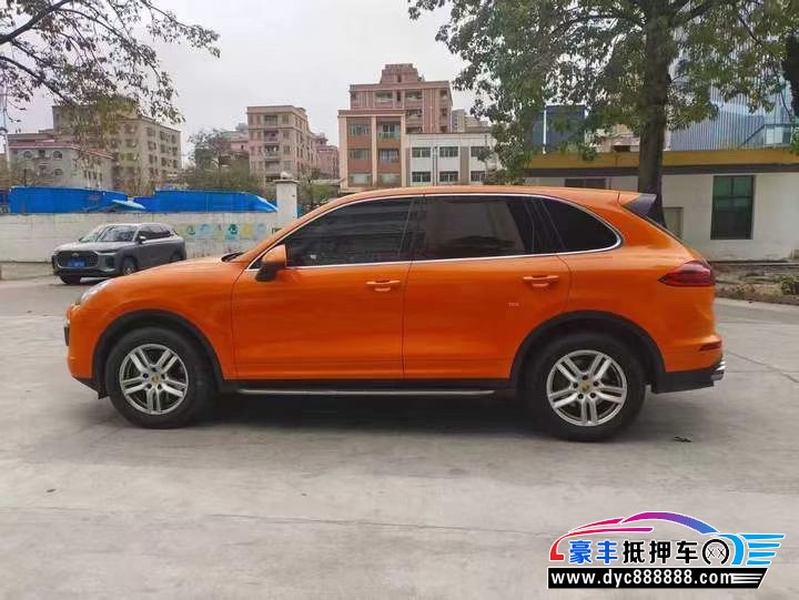 17年保时捷卡宴轿车抵押车出售