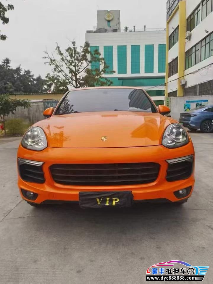 17年保时捷卡宴轿车抵押车出售