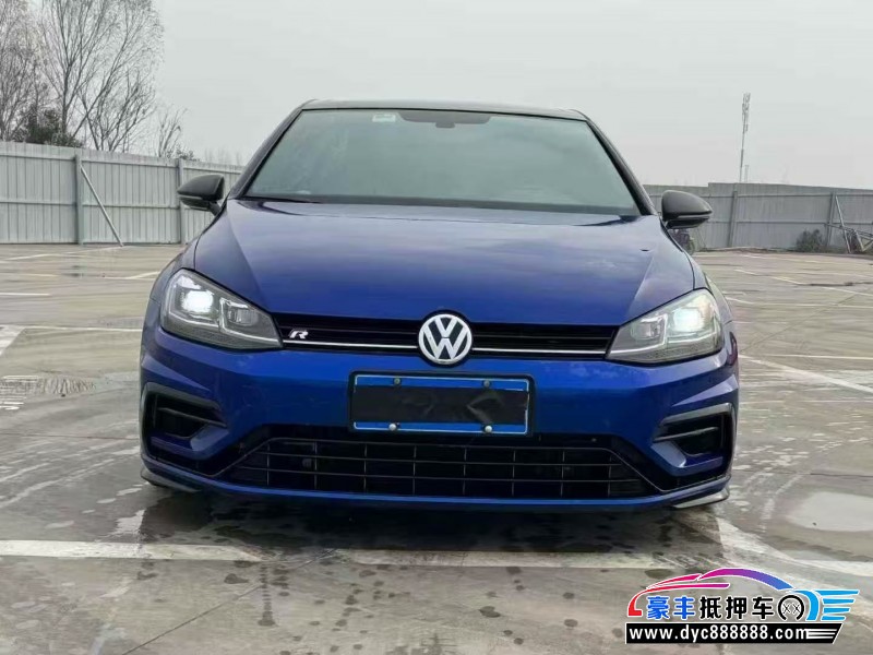 抵押车出售19年大众高尔夫轿车