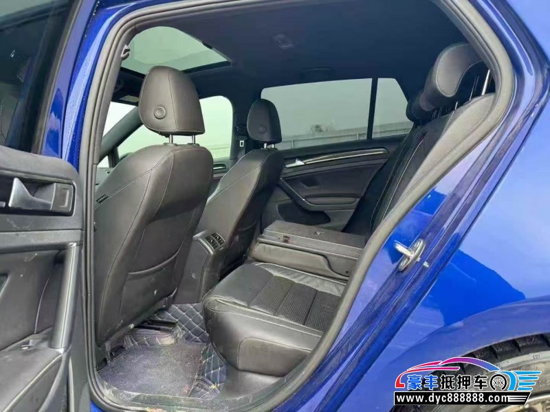 19年大众高尔夫轿车抵押车出售