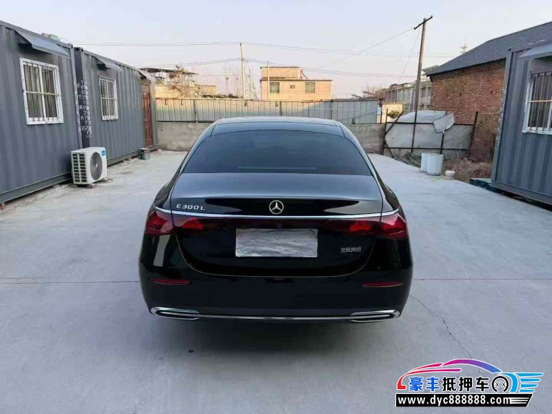 24年奔驰E轿车抵押车出售