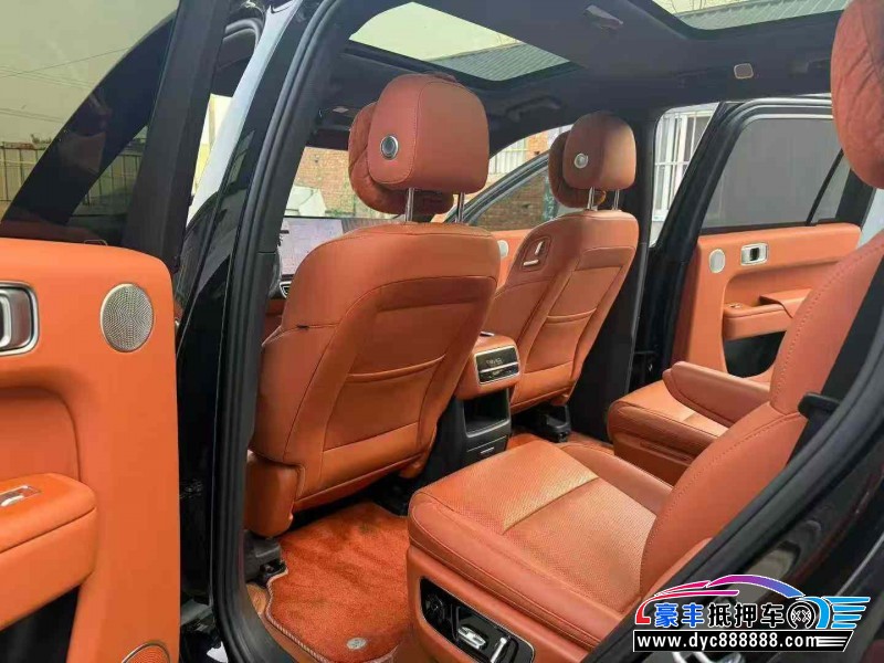 23年理想L8轿车抵押车出售