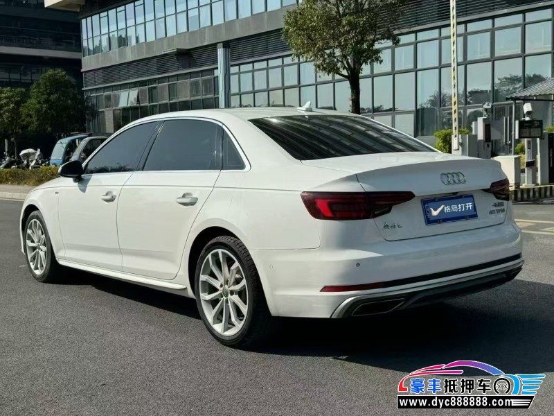 19年奥迪A4L轿车抵押车出售