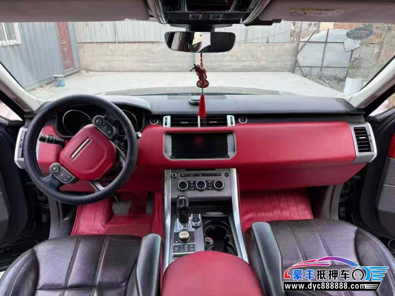 17年路虎揽胜运动轿车抵押车出售