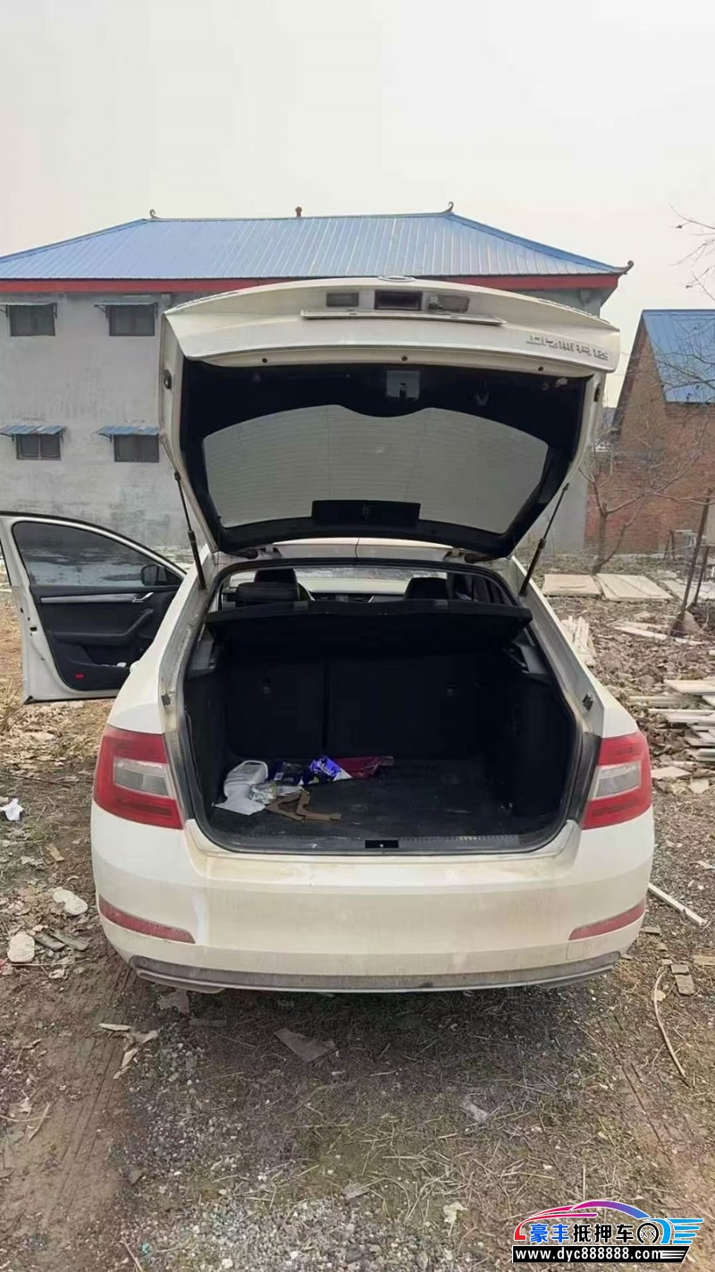 16年斯柯达明锐轿车抵押车出售