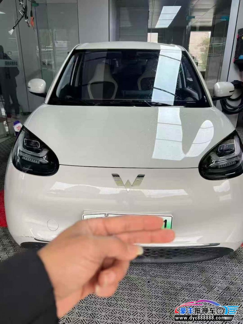 23年五菱缤果轿车抵押车出售