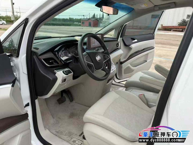 23年别克GL8轿车抵押车出售