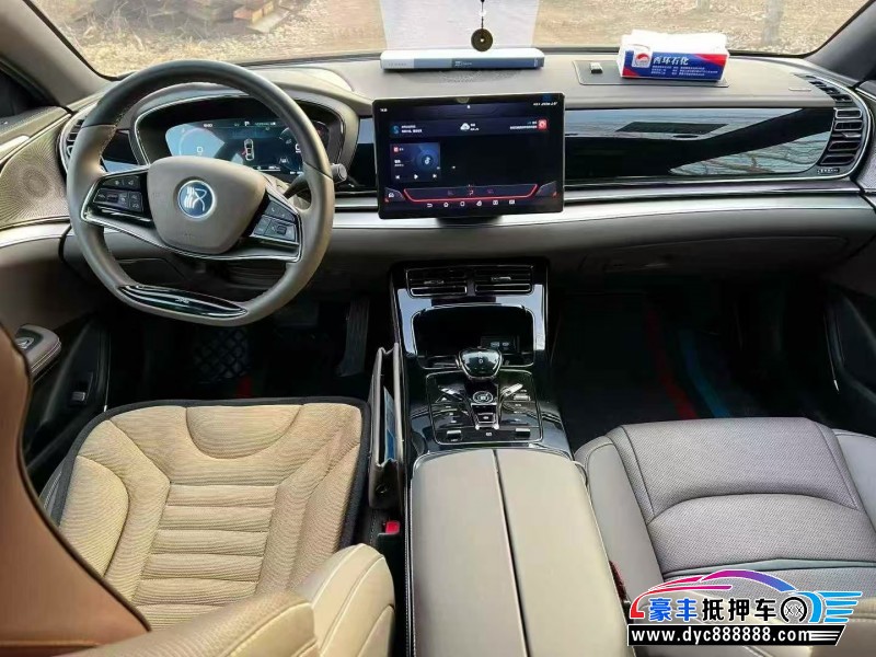 24年比亚迪汉轿车抵押车出售