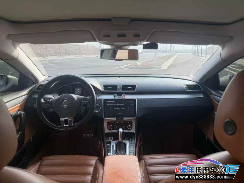 13年大众CC轿车抵押车出售