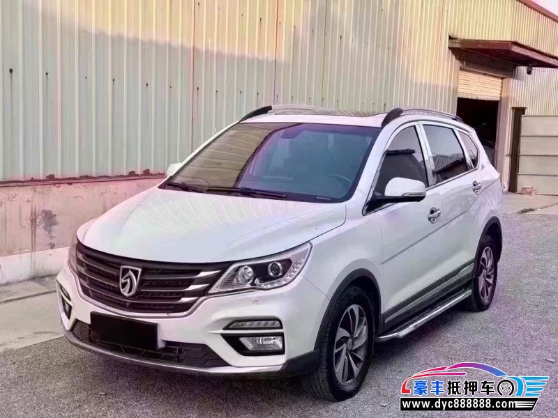 18年宝骏560轿车抵押车出售