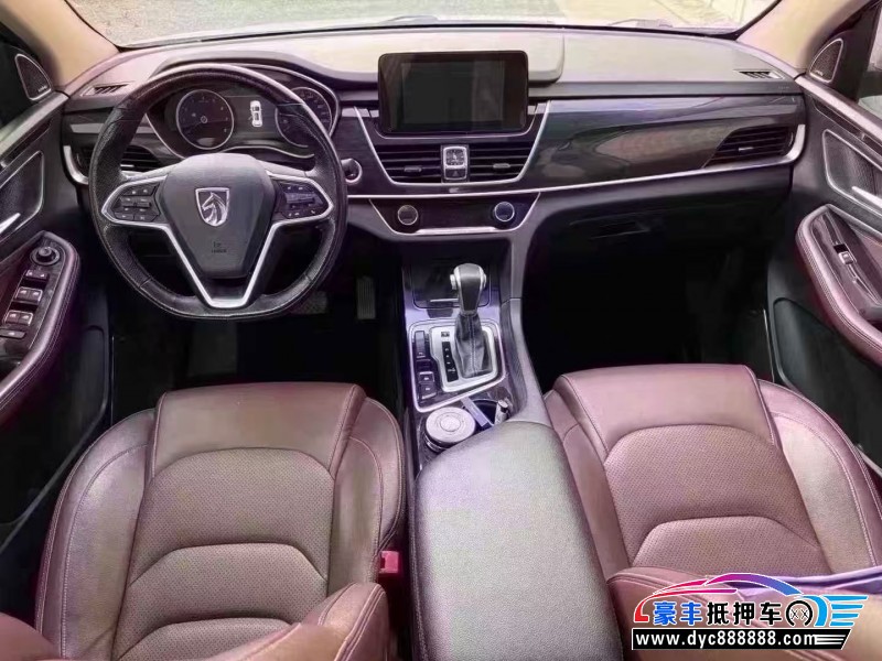 18年宝骏560轿车抵押车出售