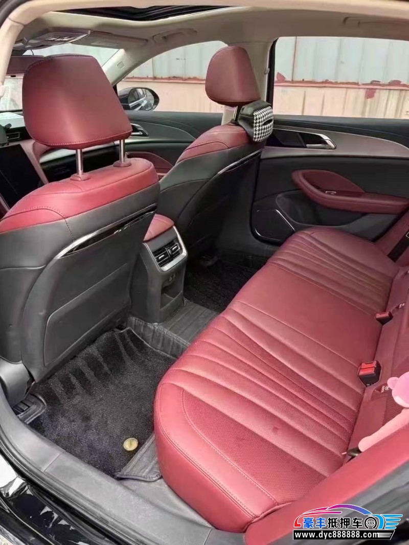 24年红旗H5轿车抵押车出售