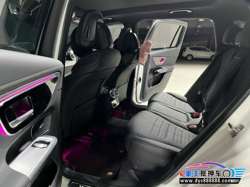 24年奔驰GLC轿车抵押车出售