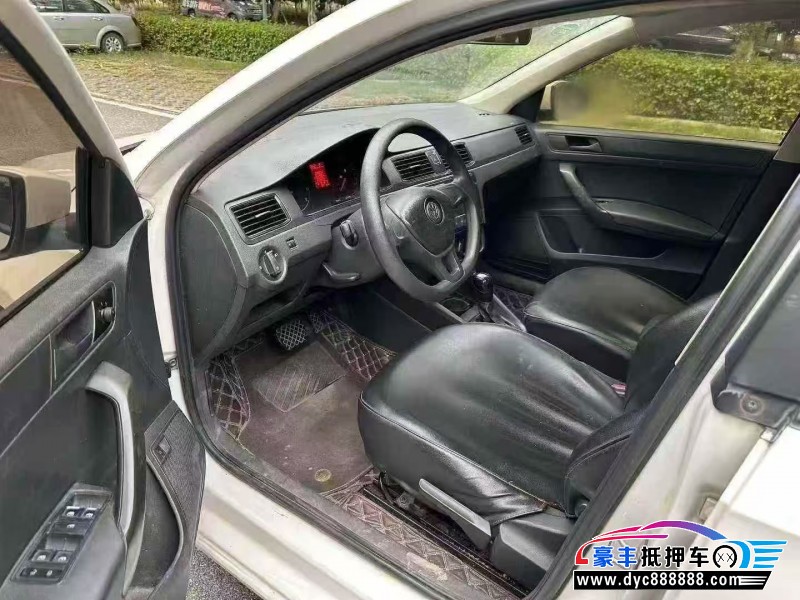 18年大众捷达轿车抵押车出售