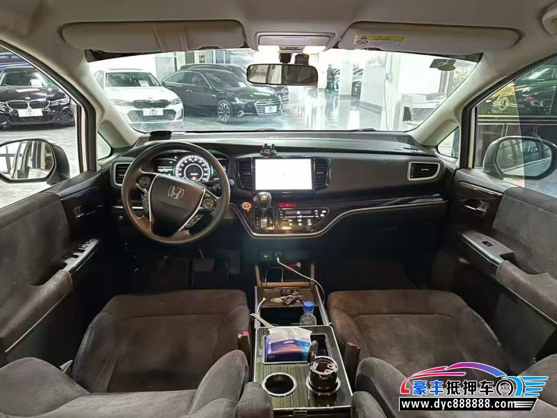 21年本田奥德赛轿车抵押车出售