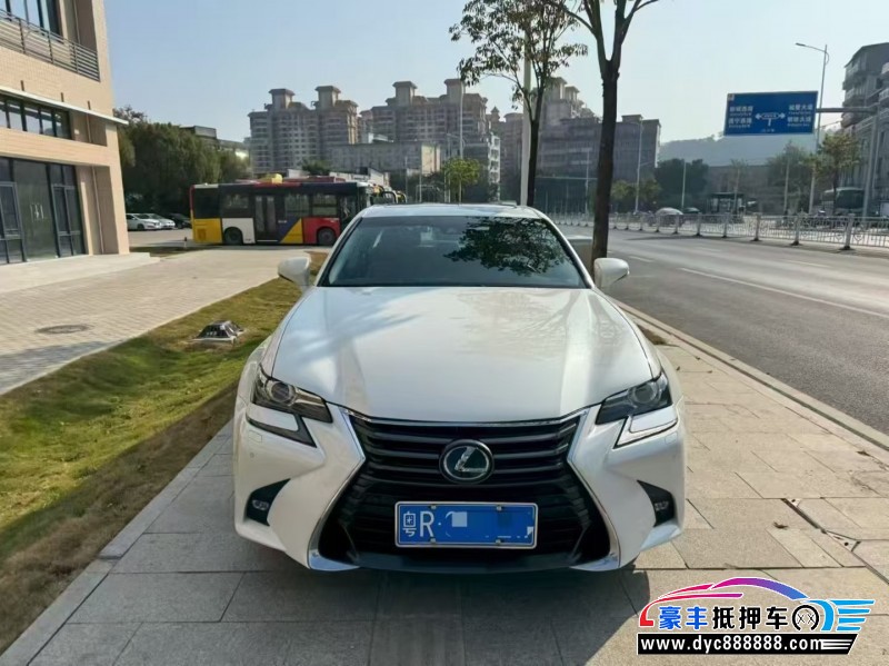 抵押车出售17年雷克萨斯GS轿车