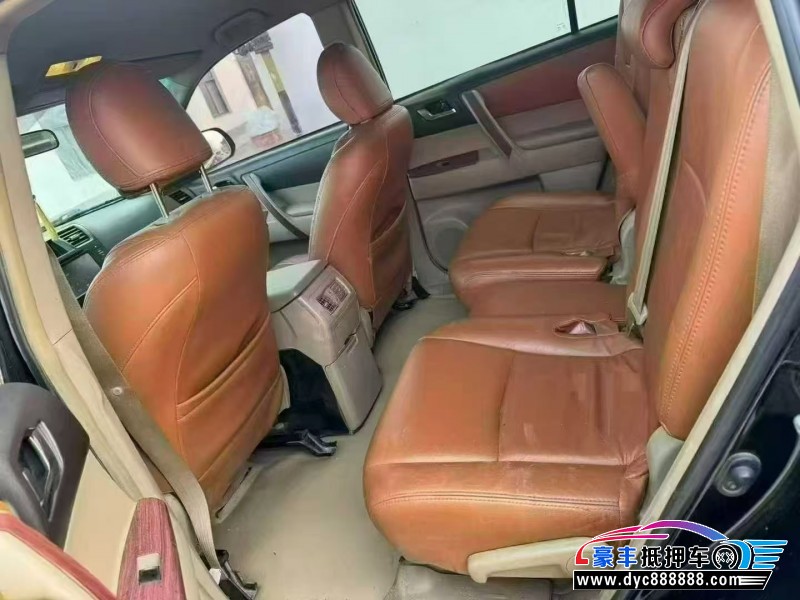 14年丰田汉兰达轿车抵押车出售