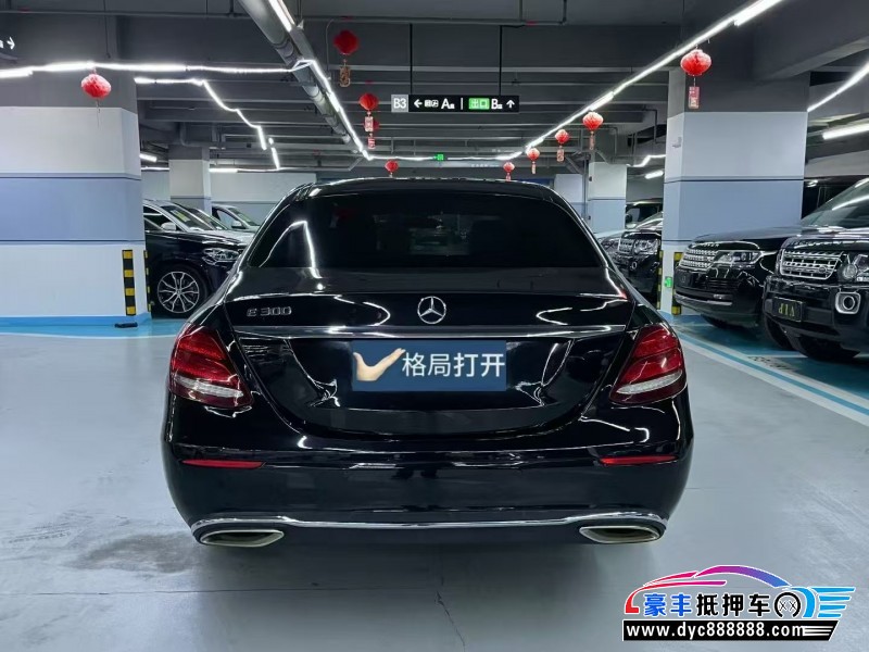 19年奔驰E轿车抵押车出售