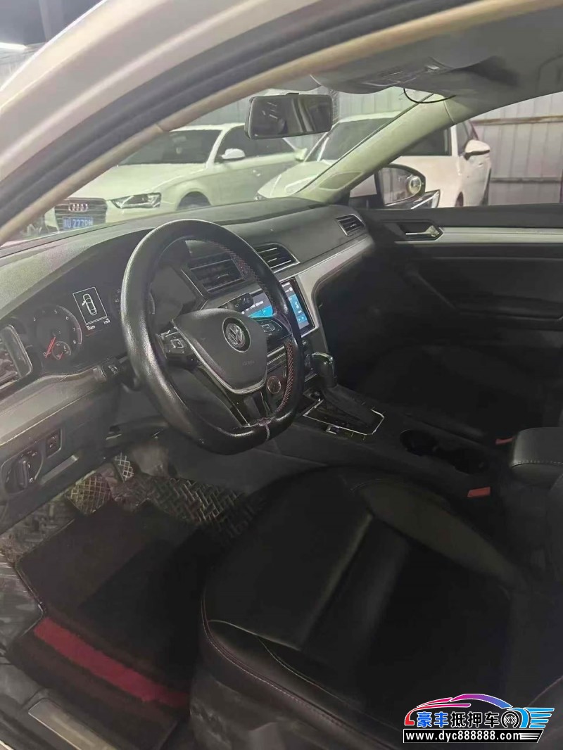 19年大众凌渡轿车抵押车出售