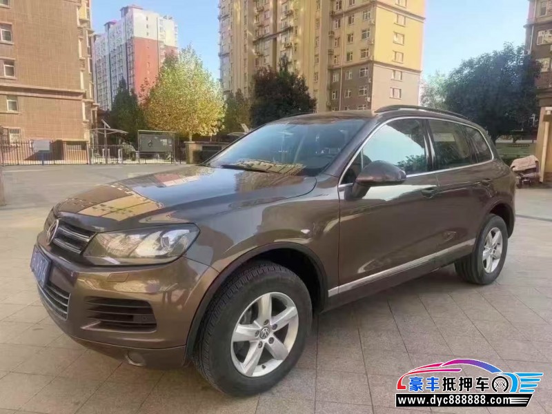 15年大众途锐轿车抵押车出售