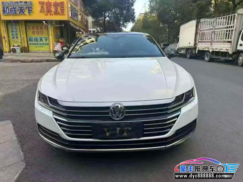 抵押车出售20年大众CC轿车