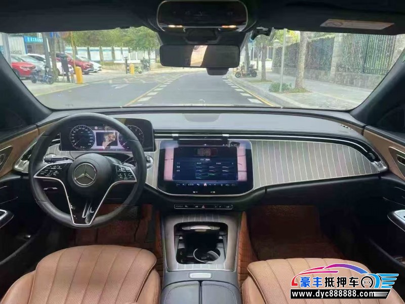 24年奔驰E轿车抵押车出售