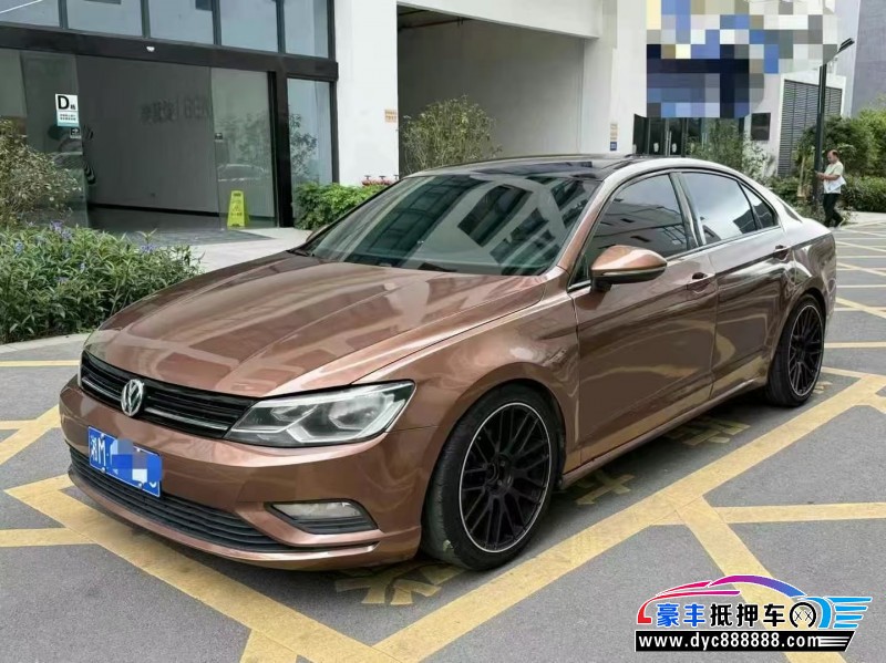 17年大众凌渡轿车抵押车出售