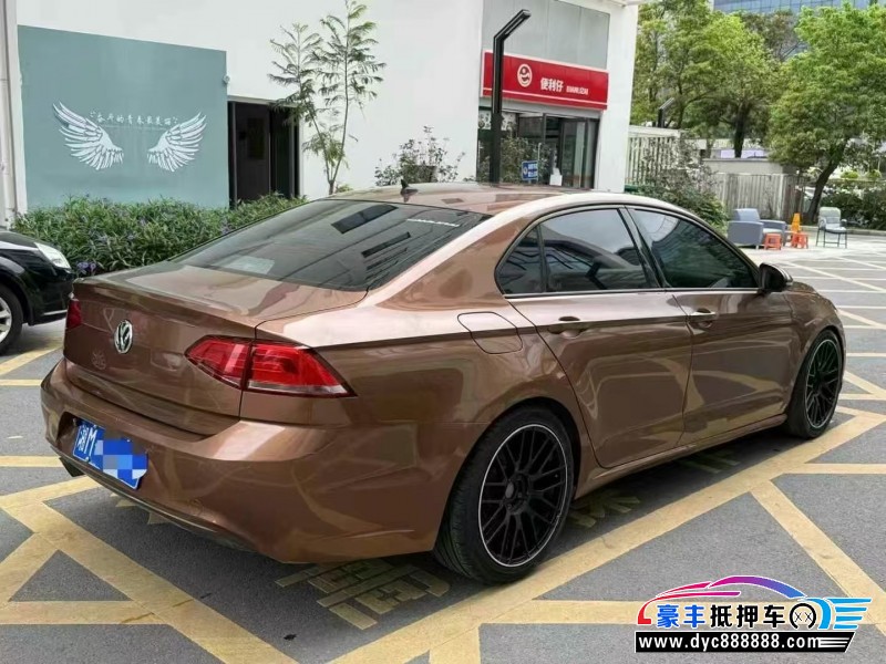 17年大众凌渡轿车抵押车出售