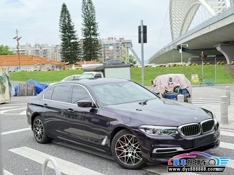 20年宝马5系轿车抵押车出售