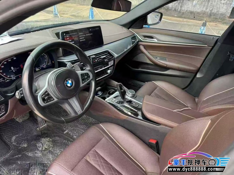 22年宝马5系轿车抵押车出售