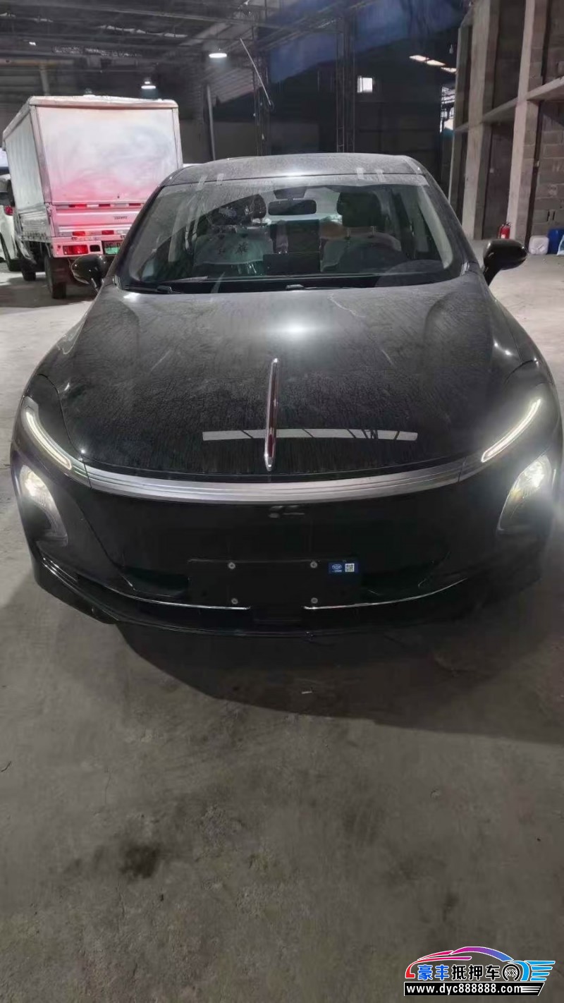 25年红旗EQM5轿车抵押车出售