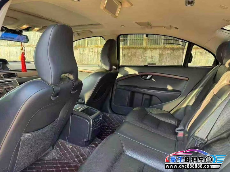 14年沃尔沃S80L轿车抵押车出售