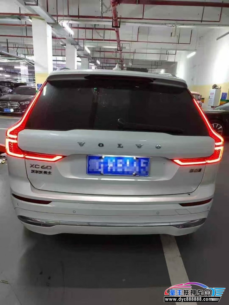 23年沃尔沃XC60轿车抵押车出售