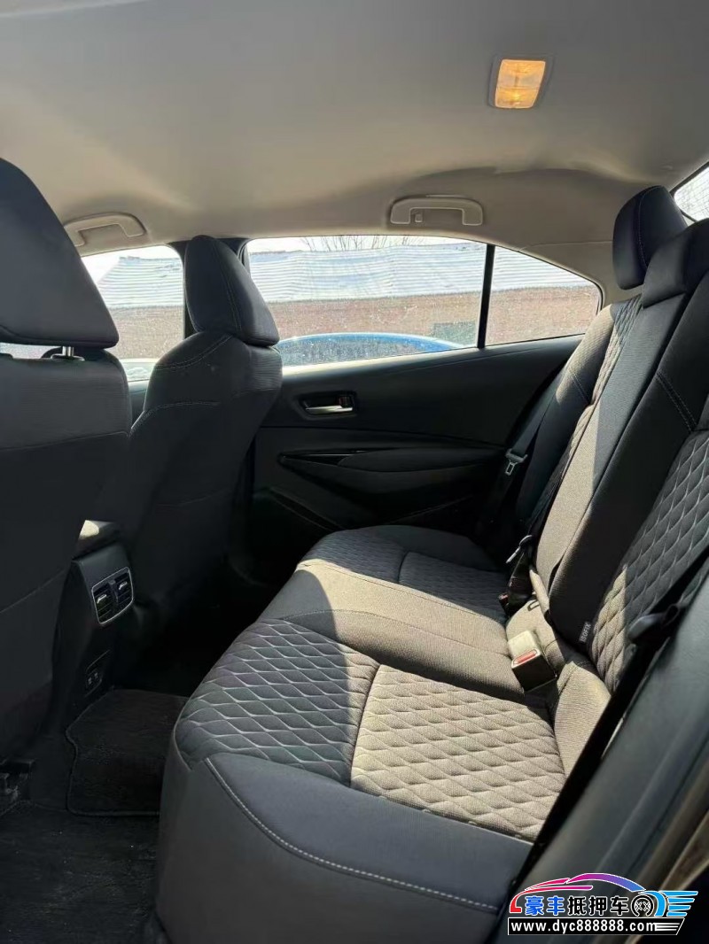 22年丰田亚洲狮轿车抵押车出售