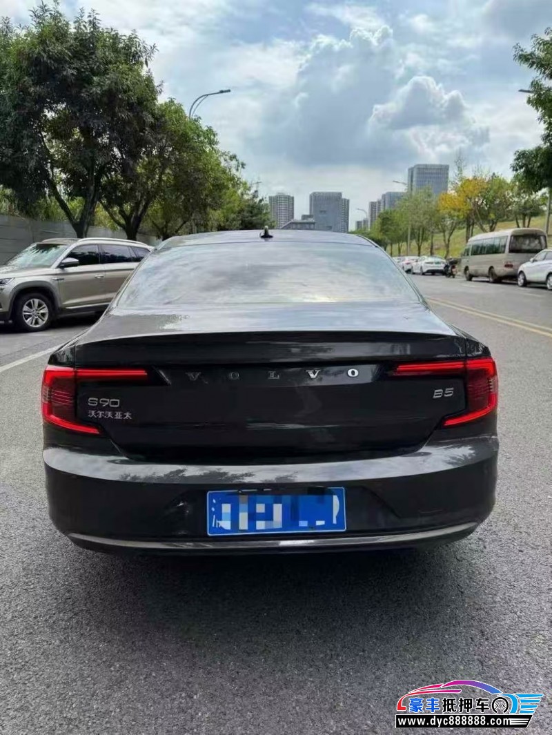 21年沃尔沃S90轿车抵押车出售