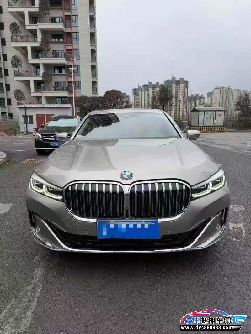 21年宝马7系轿车