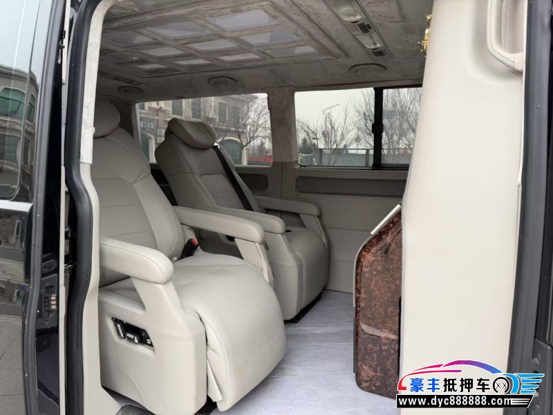 18年大众凯路威轿车抵押车出售