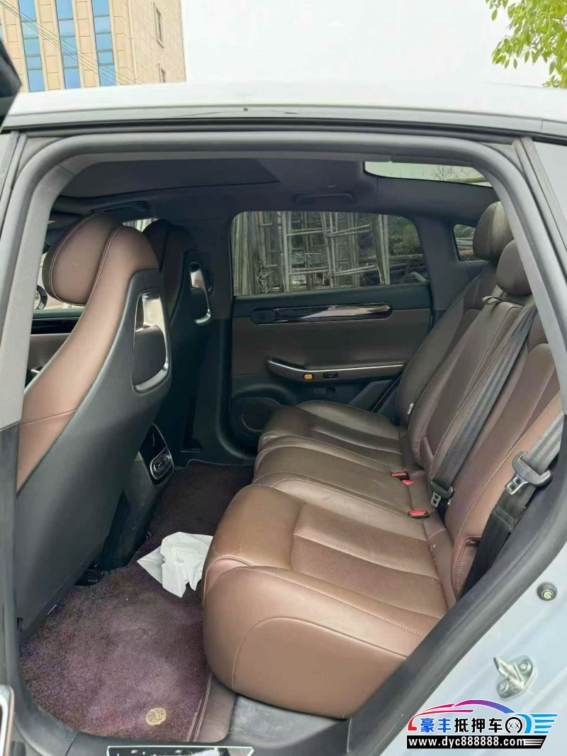 23年零跑c01轿车抵押车出售