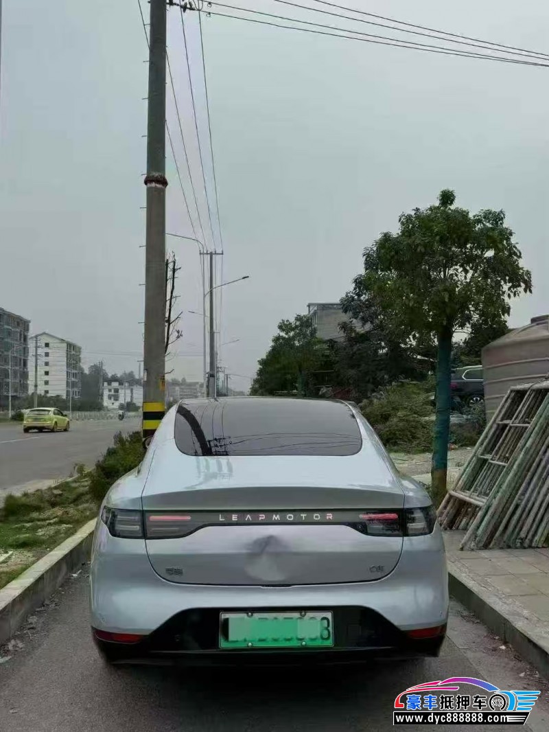 23年零跑c01轿车抵押车出售