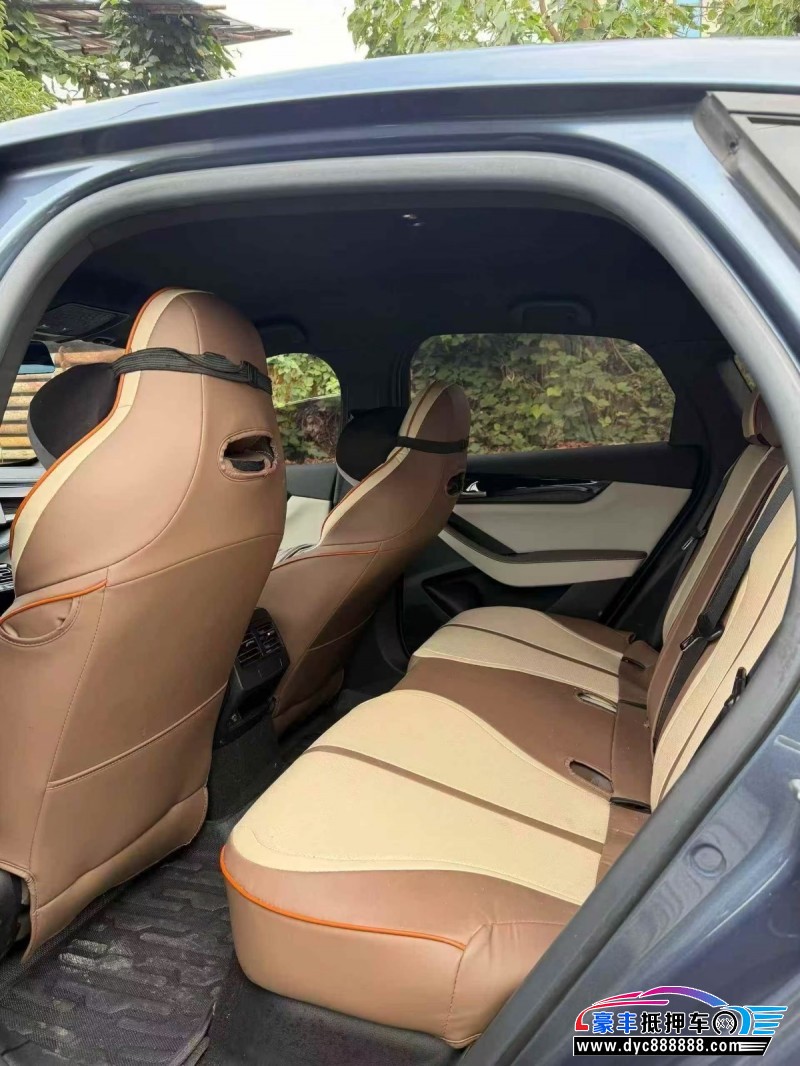 24年比亚迪秦轿车抵押车出售