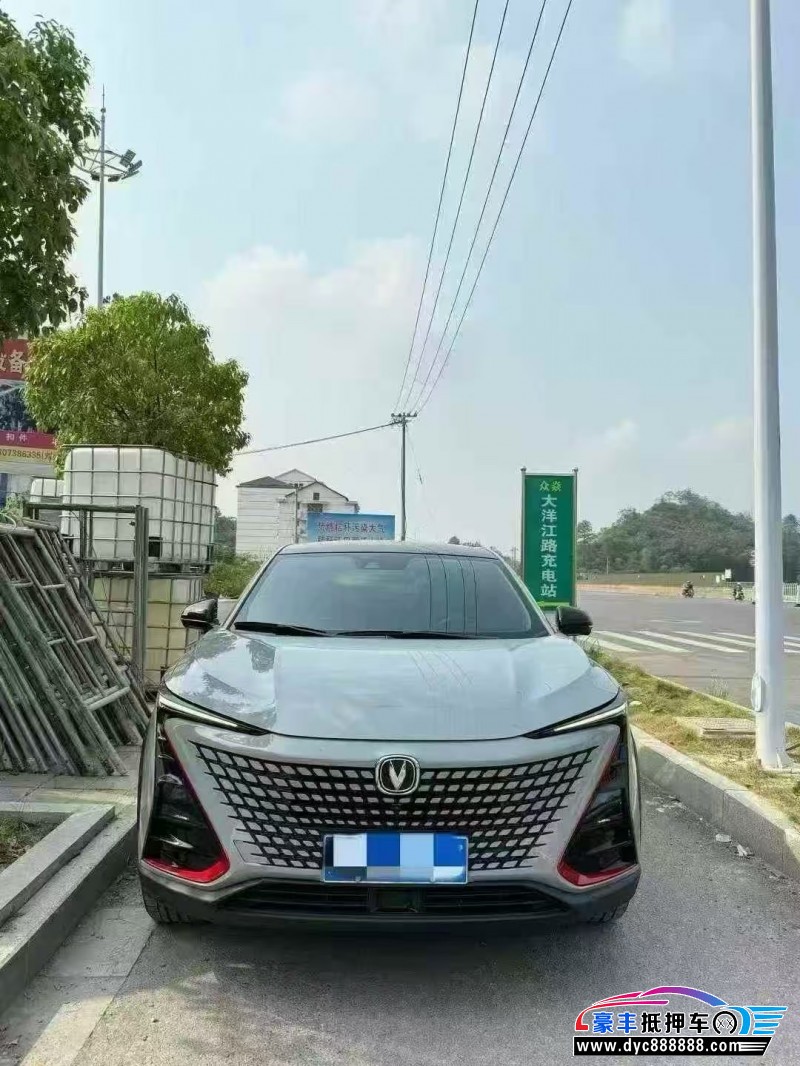 21年长安长安UNI轿车抵押车出售