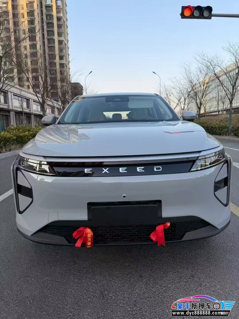 26年吉利星途瑶光轿车抵押车出售