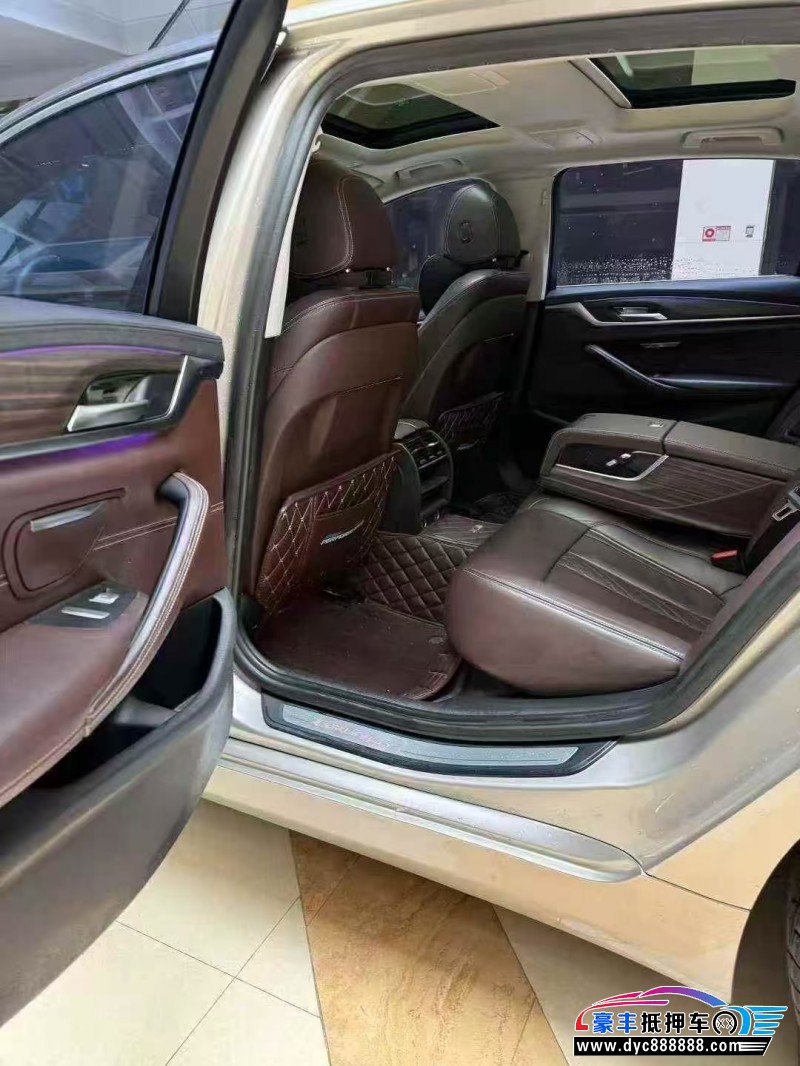 18年宝马5系轿车抵押车出售