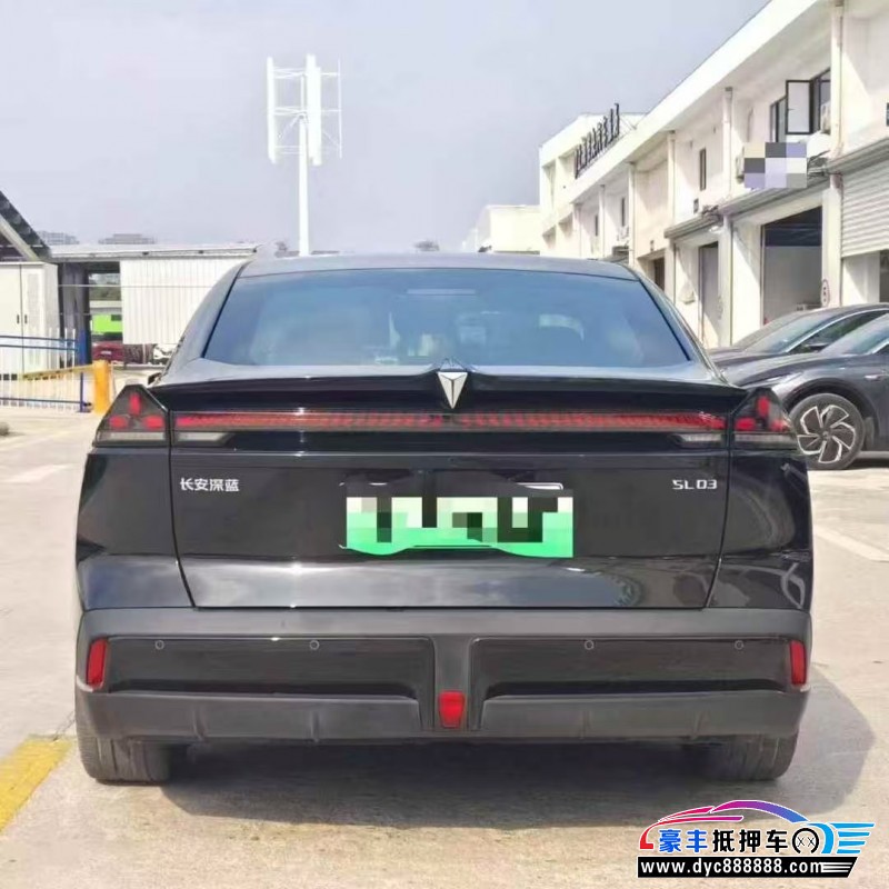 24年长安深蓝SL03轿车抵押车出售