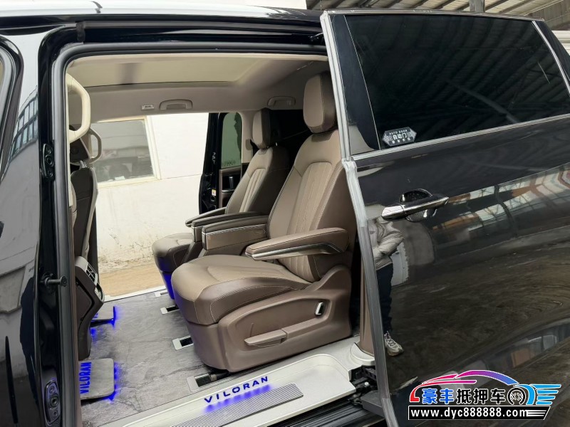 25年大众蔚然轿车抵押车出售