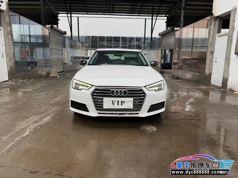 抵押车出售17年奥迪A4L轿车