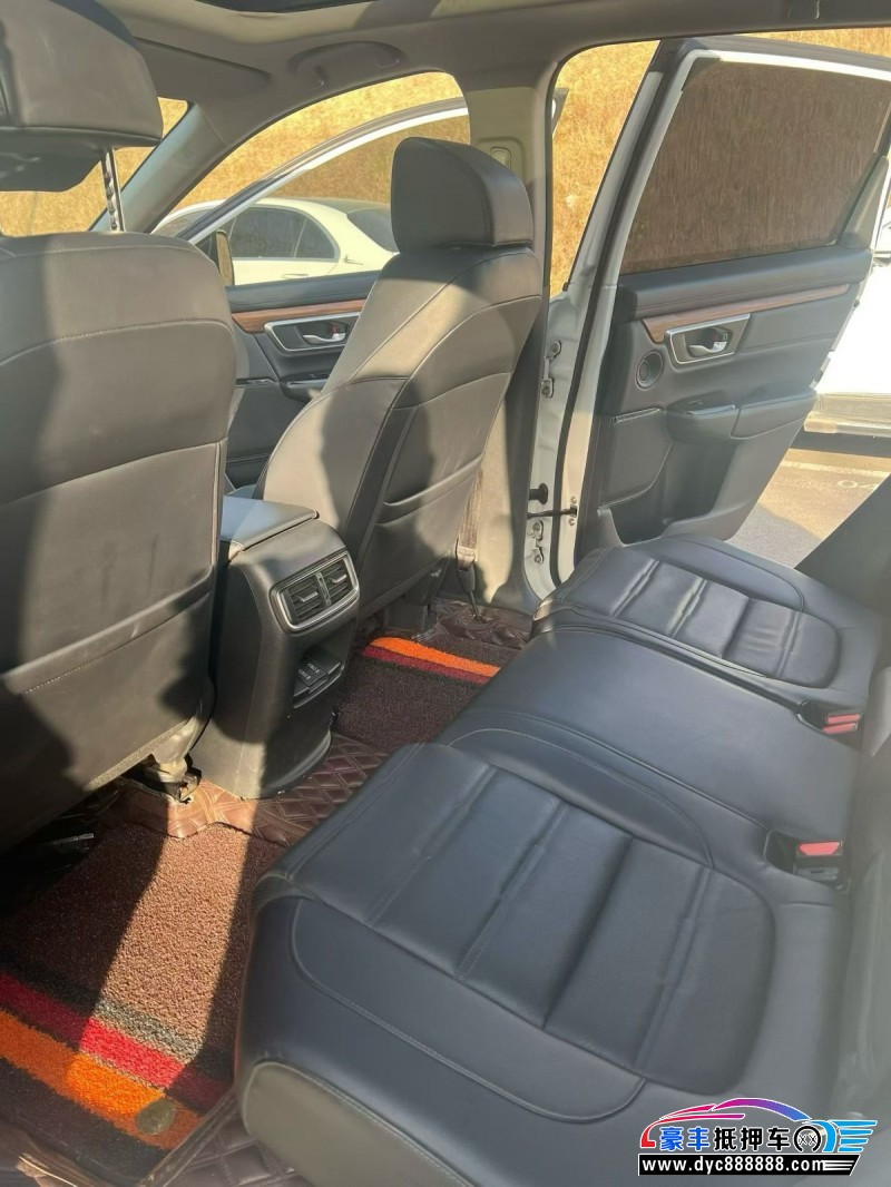 19年本田CR-V轿车抵押车出售