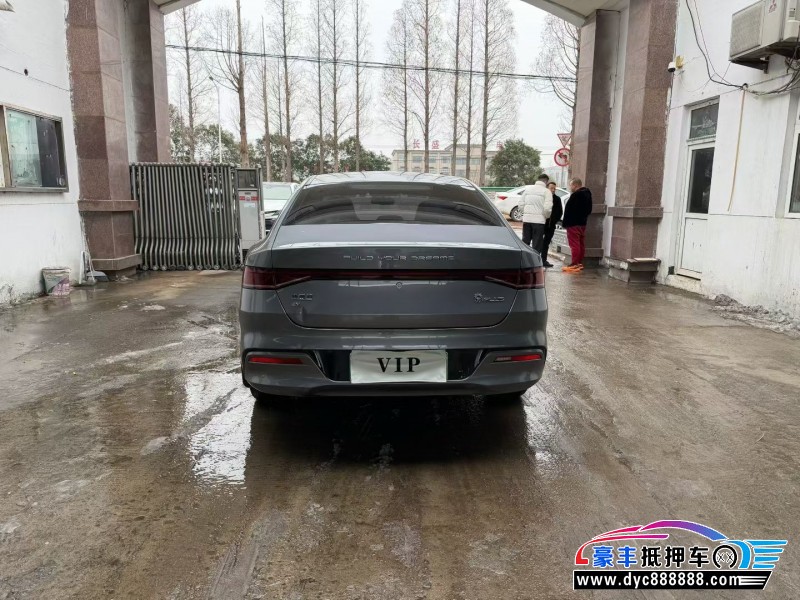 24年比亚迪秦轿车抵押车出售