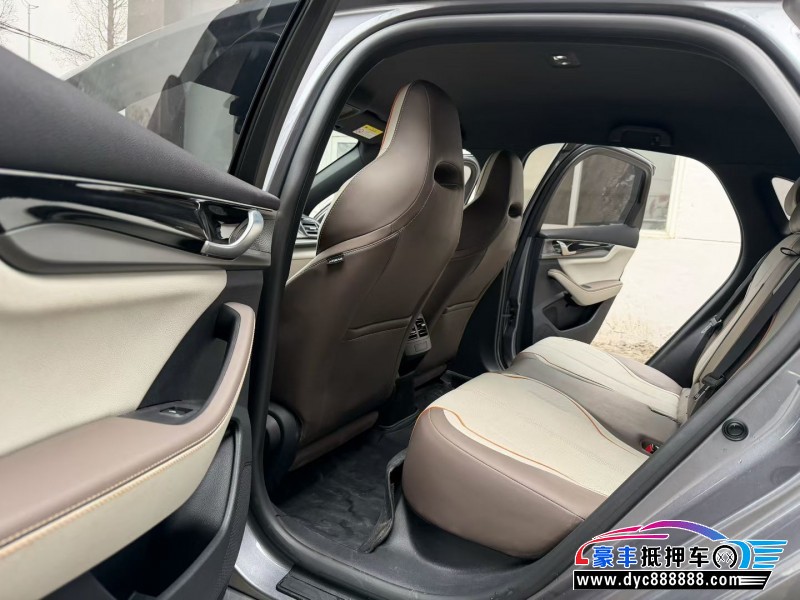 24年比亚迪秦轿车抵押车出售