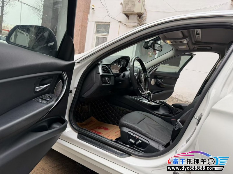 17年宝马3系轿车抵押车出售